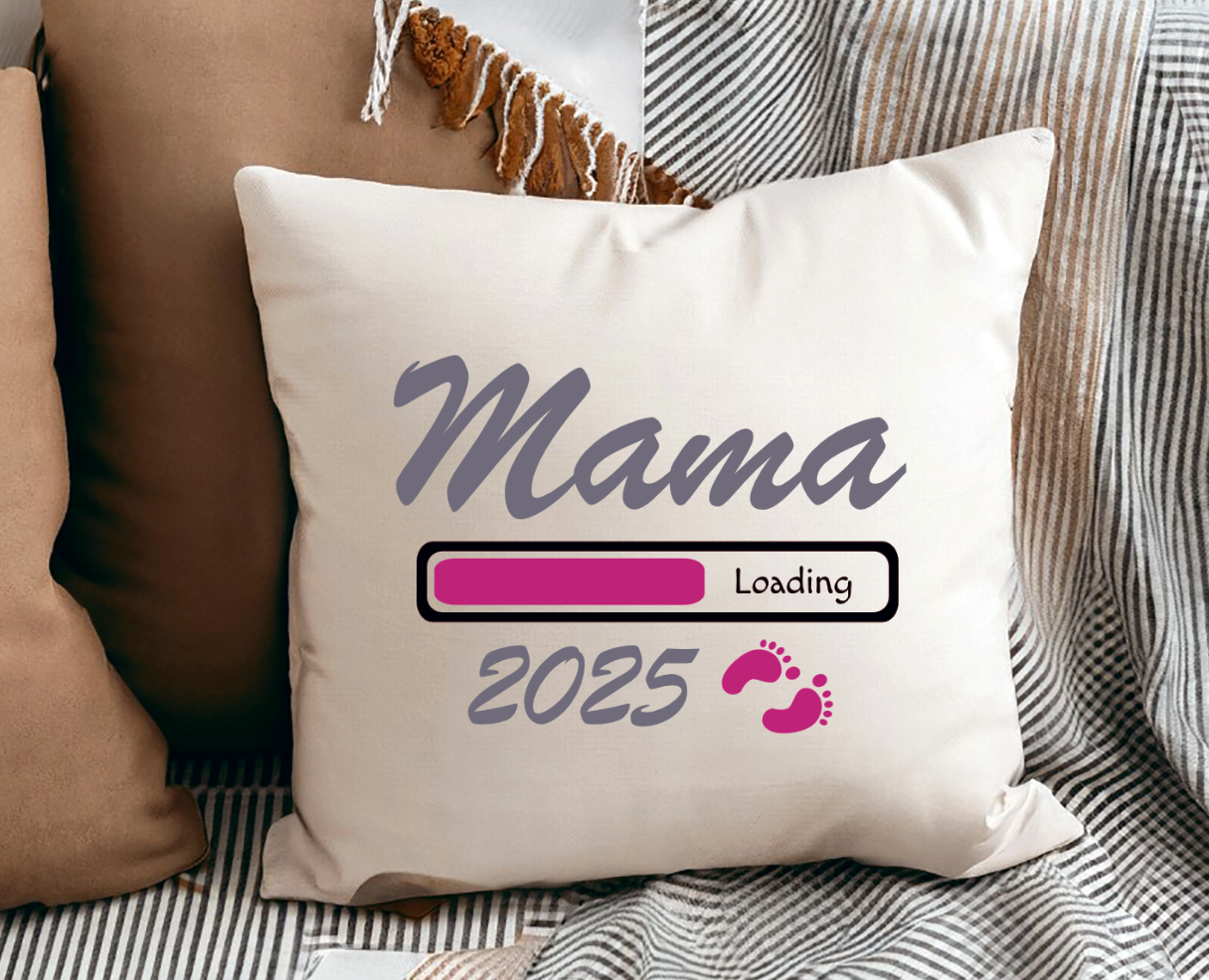 Kissen - Mama 2025 Loading Pink